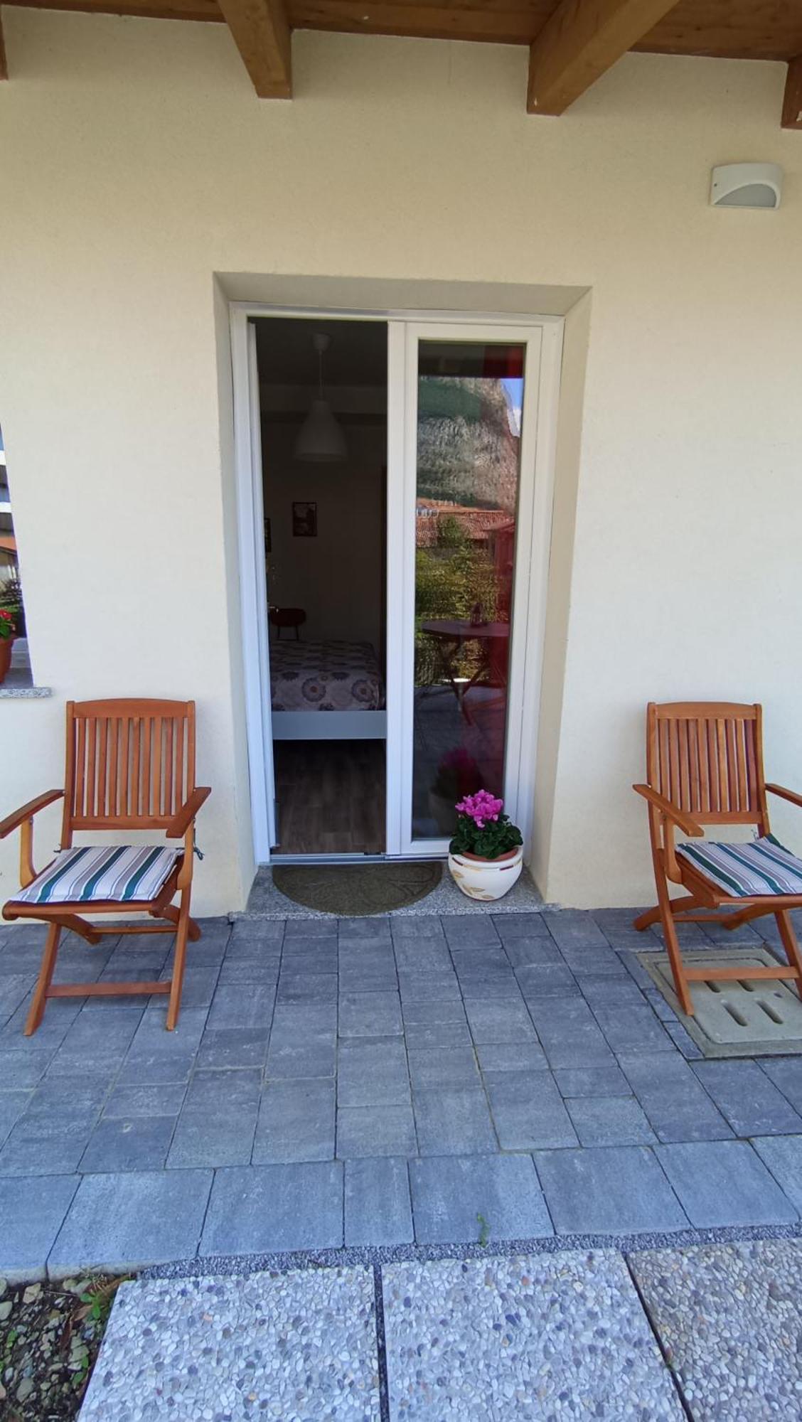 Bed and Breakfast La Dimora Dei Due Laghi Calolziocorte Exterior foto
